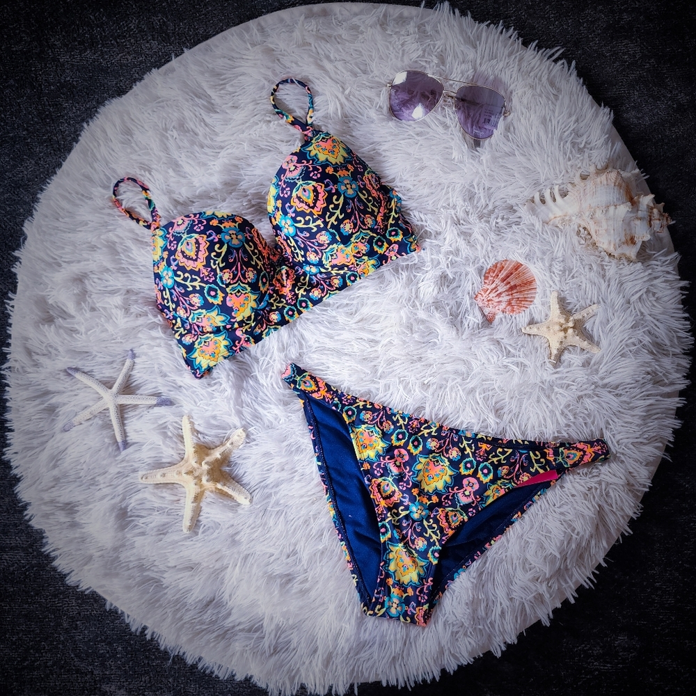 Xhilaration Colorful Floral Push-Up Bikini - Picture 16 of 16